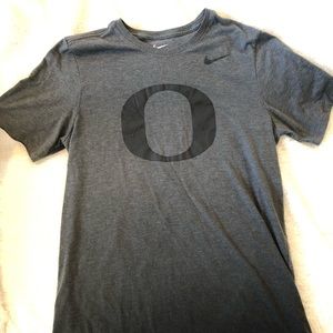 Men’s Nike University of Oregon shirt